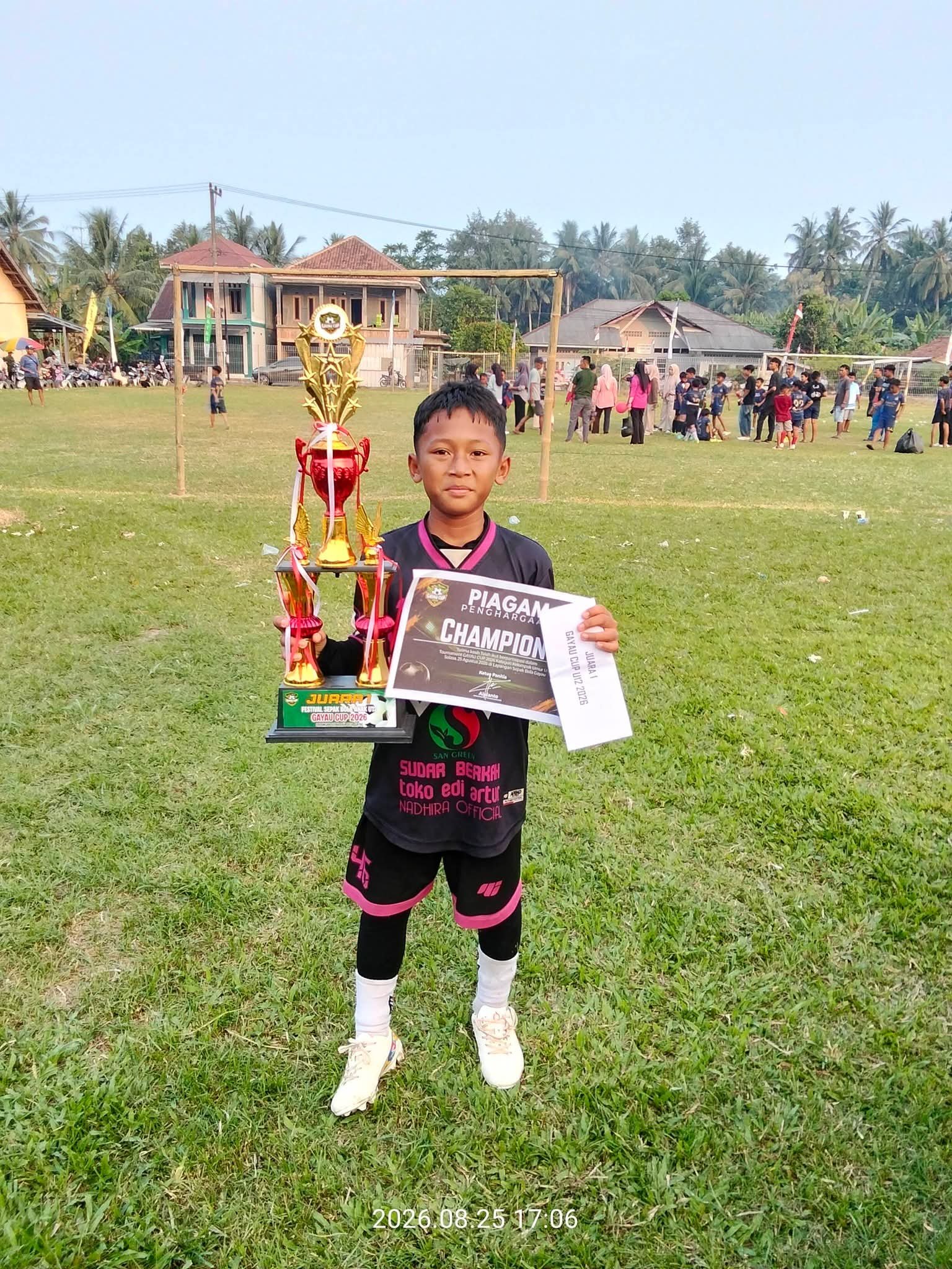 Lutfi U10 Posisi sayap Kiri